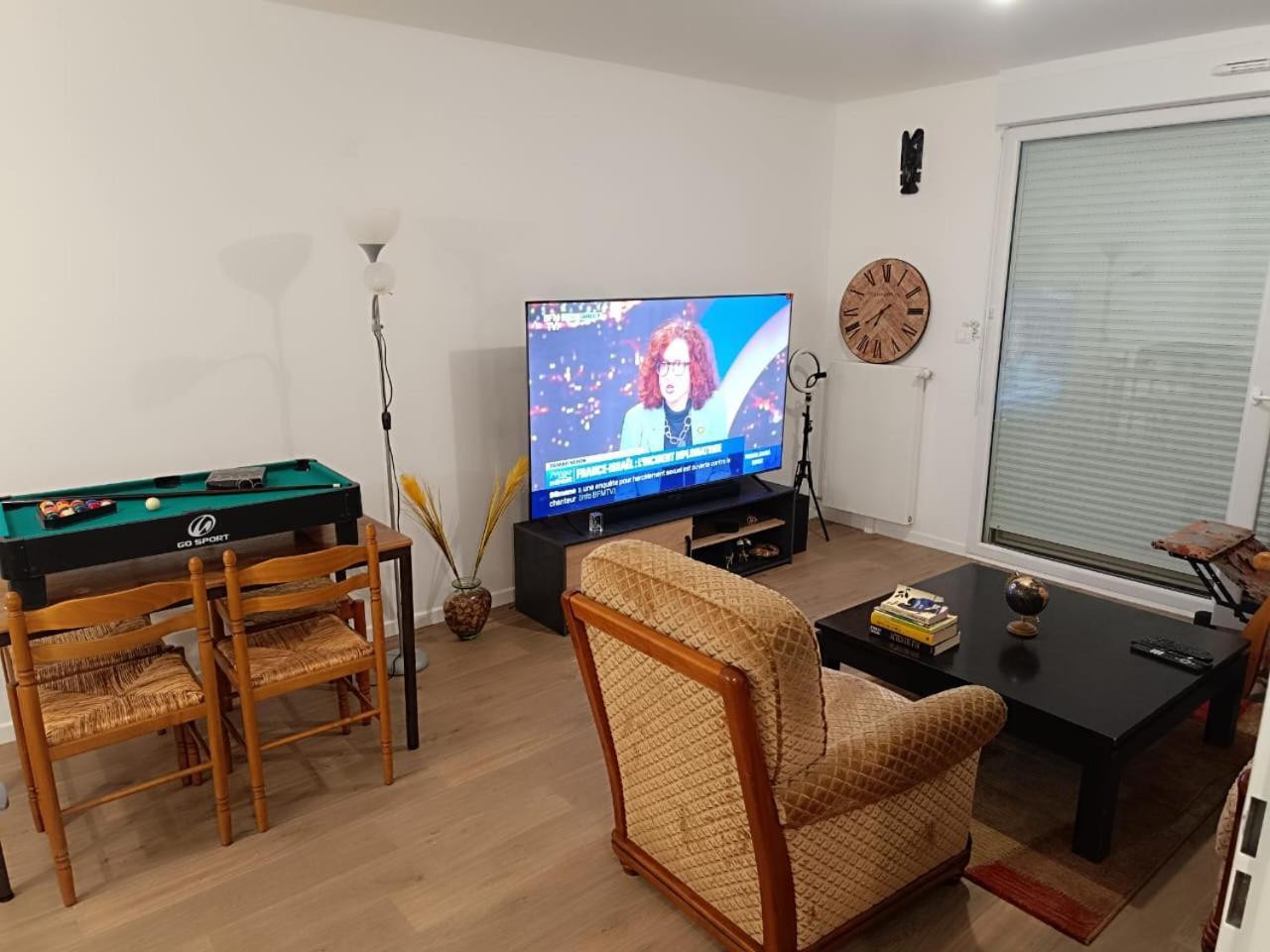 Bel Appartement Disponible Conflans-Sainte-Honorine Ngoại thất bức ảnh