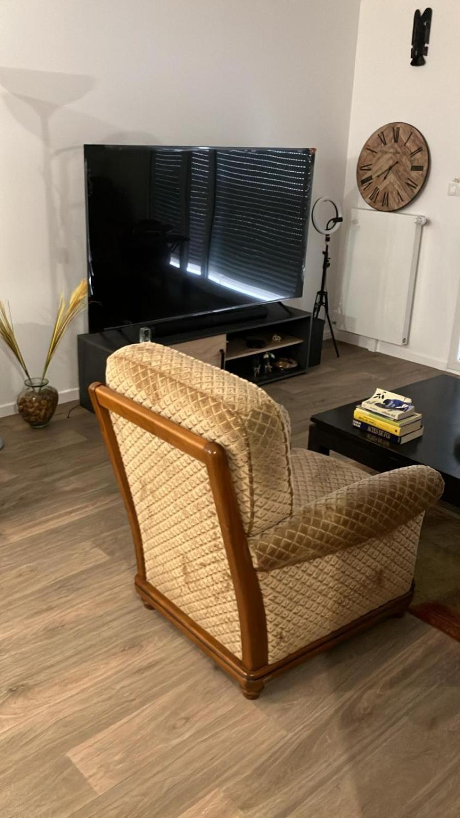 Bel Appartement Disponible Conflans-Sainte-Honorine Ngoại thất bức ảnh